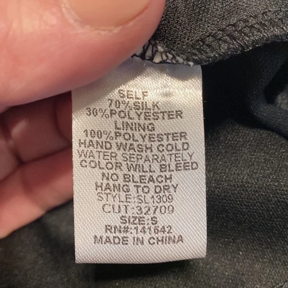 SHE & SKY little black dress small - Picture 9 of 9